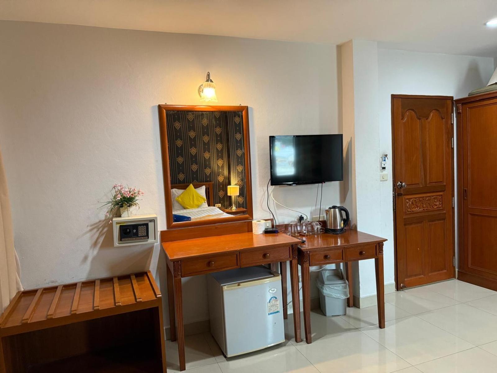 Royal Sweet Hotel Patong ภายนอก รูปภาพ
